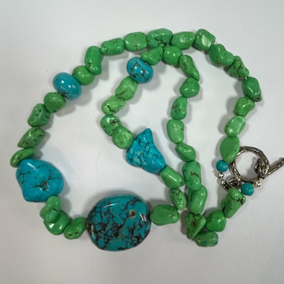 Artisan Necklace Gemstone Turquoise Howlite beads Sterling silver 925 clasp - Picture 7 of 9